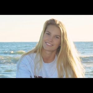 Meet your Posher, Michaela